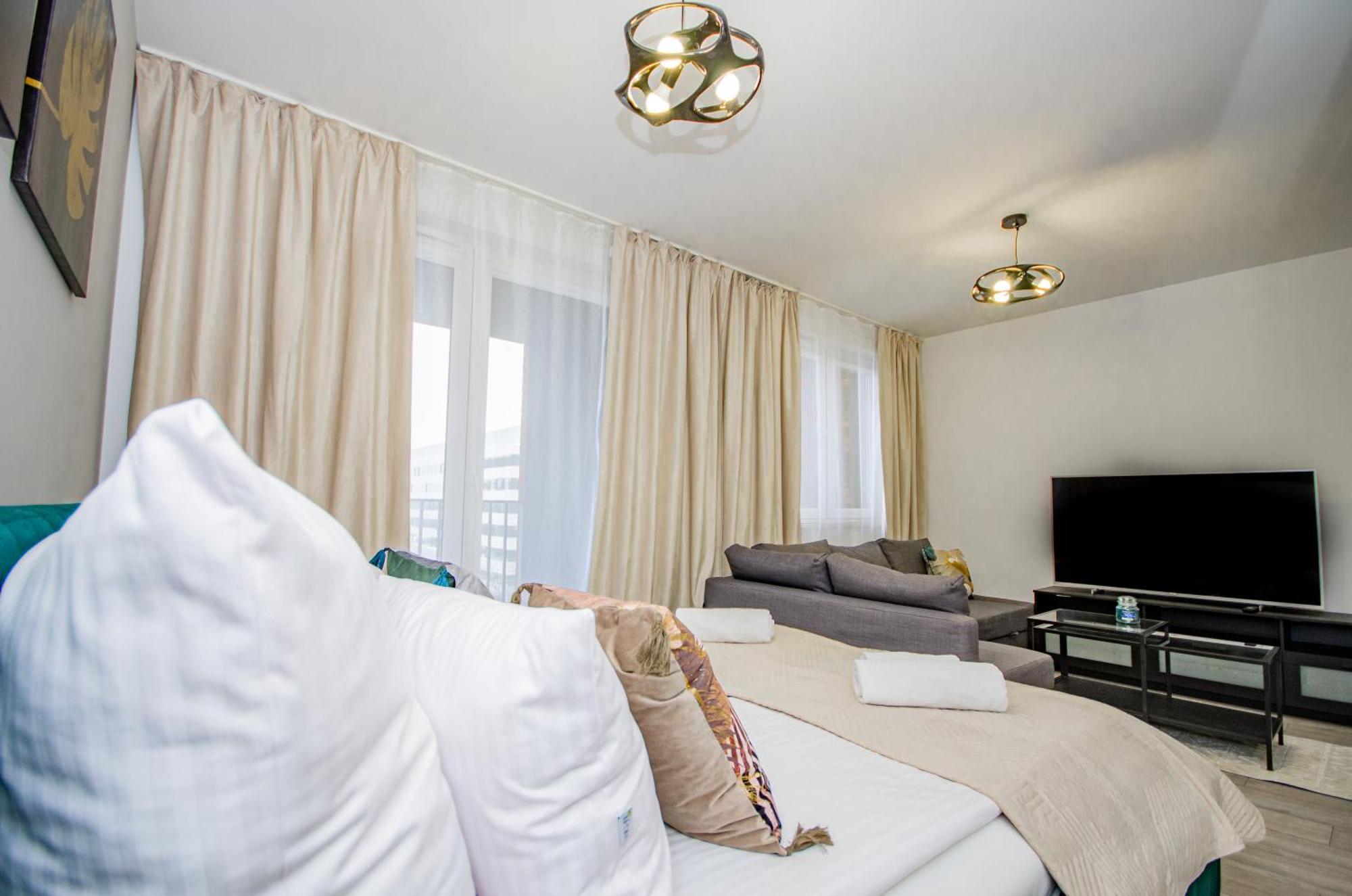 Inpoint Zablocie Modern Apartments For Work&Travel Krakkó Kültér fotó