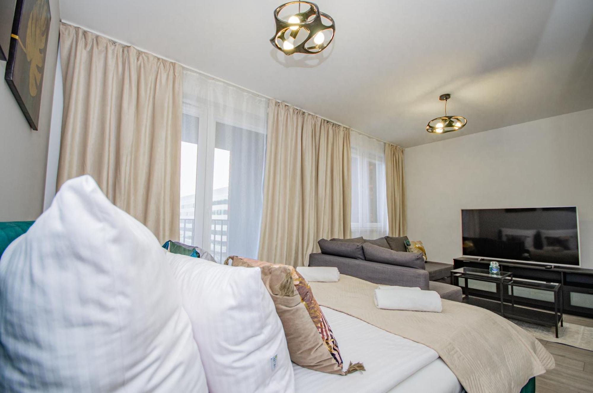 Inpoint Zablocie Modern Apartments For Work&Travel Krakkó Kültér fotó