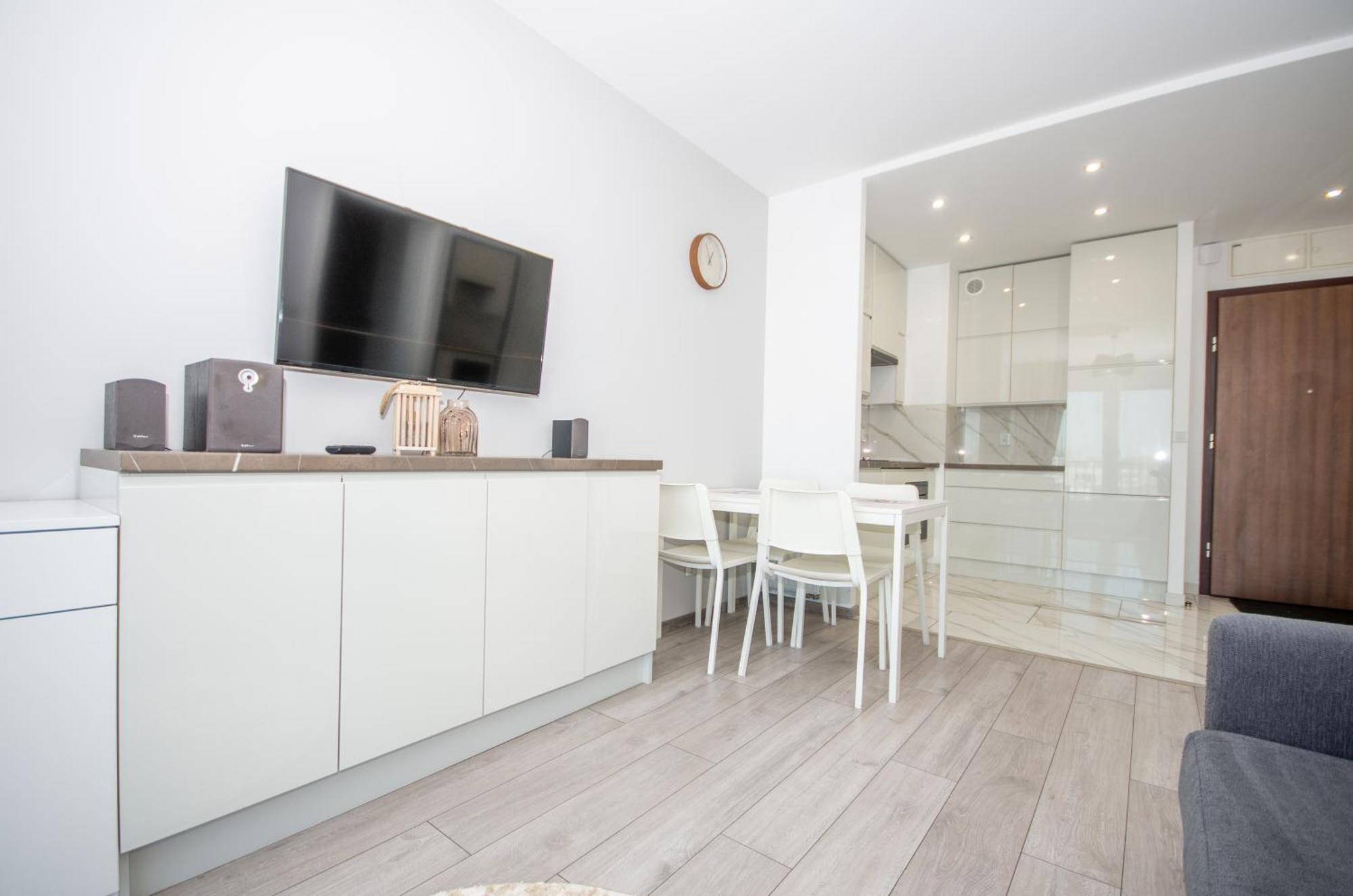 Inpoint Zablocie Modern Apartments For Work&Travel Krakkó Kültér fotó